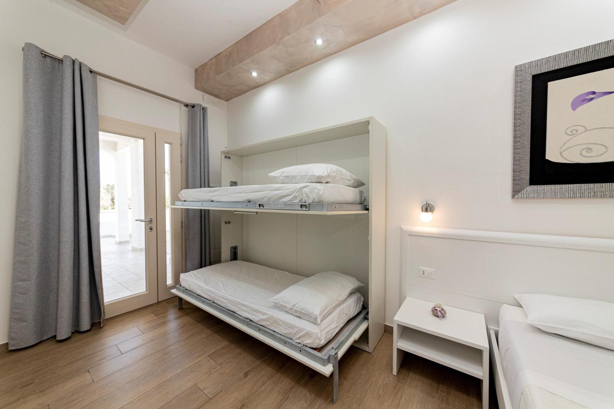 B&B Villa Noemi Порто Чезарео Екстериор снимка